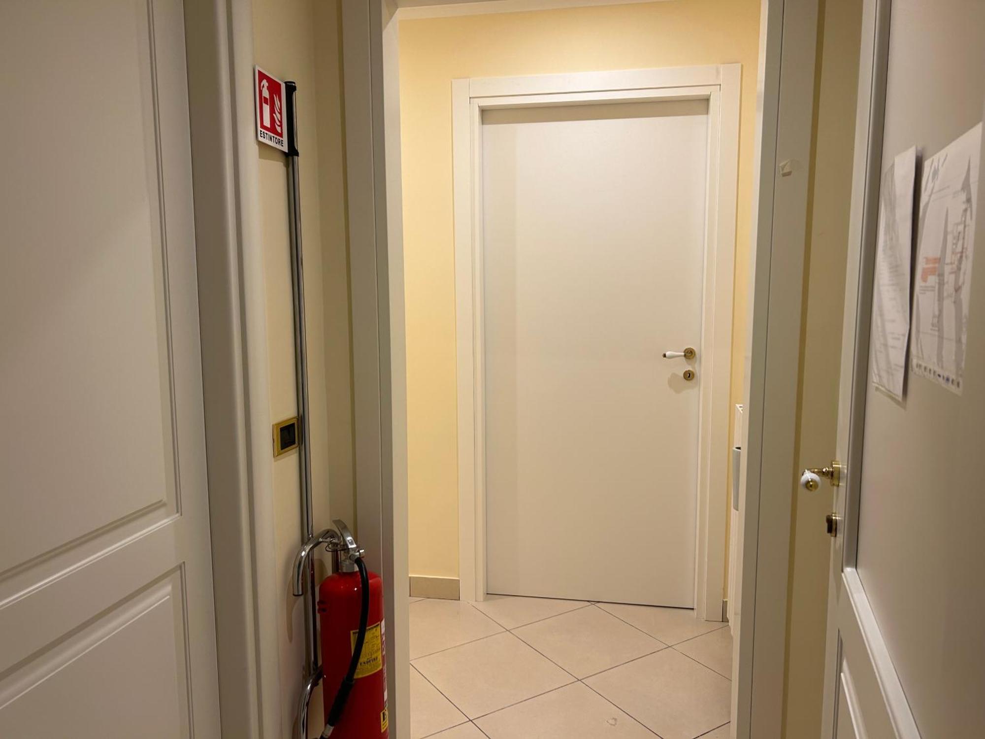 Short-Lets D33, Part Of The House Is Available For Short-Term Rentals In Sorrento Center Exterior foto